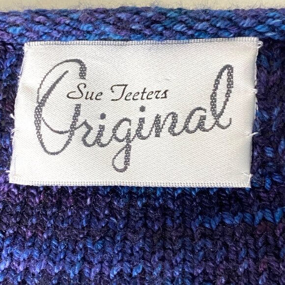 Hand Knit off shoulder Sweater V-Neck Long Sleeve Purple & Blue Size L handmade - Picture 3 of 6